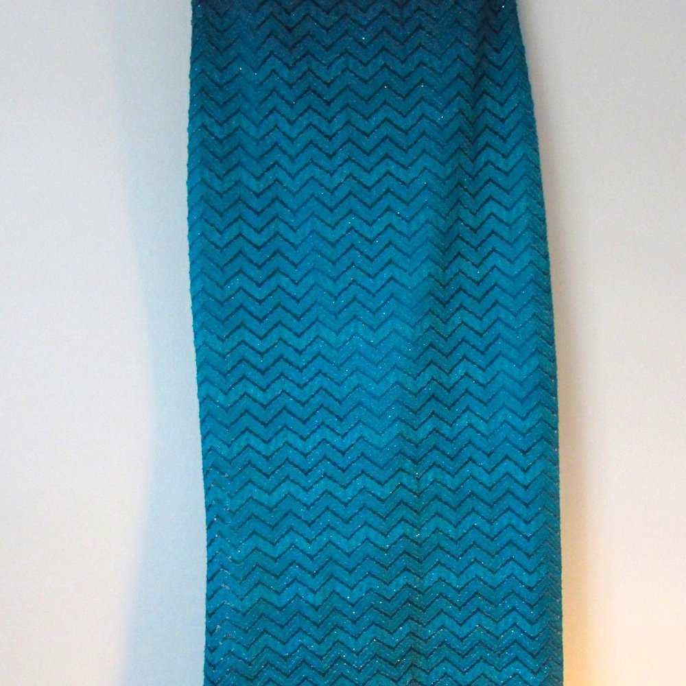Mermaid Homecoming Sparkly Ombre Strapless Jr. 5 - Picture 3 of 13